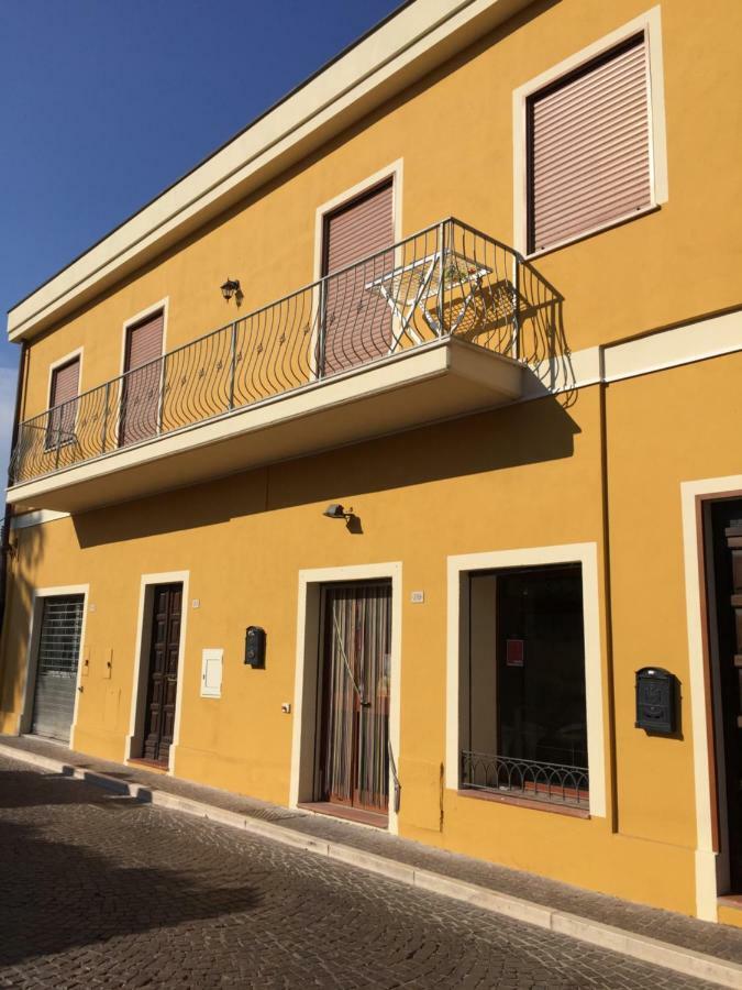 Nuovo Appartamento In Centro Pula Exterior foto