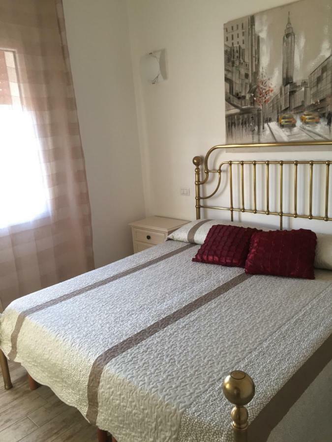 Nuovo Appartamento In Centro Pula Exterior foto